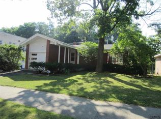 285 S Allen St, Albany, NY 12208