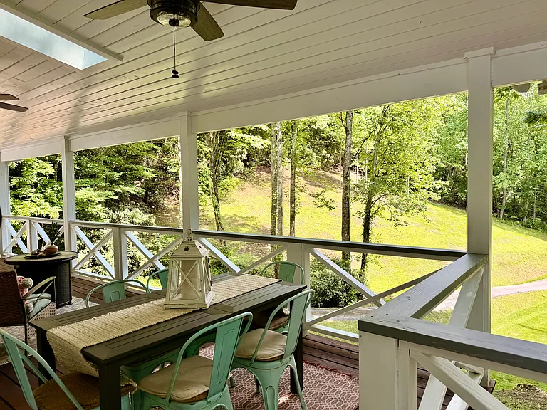 73 Peek And Peak Ln — Photo 14