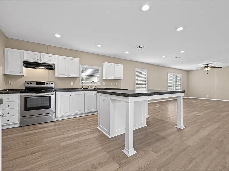 15933 W Relza Dr — Photo 15