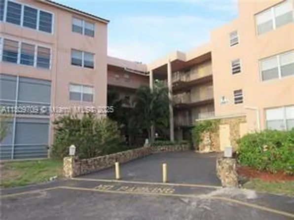 2861 Somerset Dr APT 107, Fort Lauderdale, FL 33311