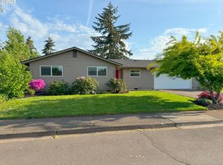 143 V St, Springfield, OR 97477