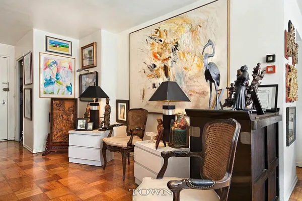 Sold by Town Residential | media 26