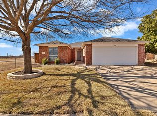 8201 Steel Dust Dr, Fort Worth, TX 76179