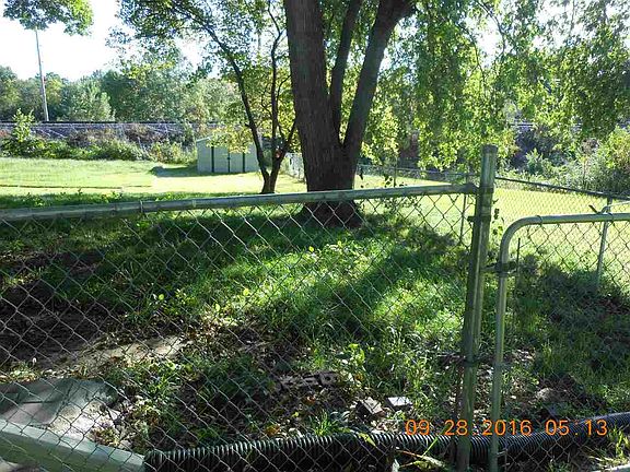 3rd image of 1231 10th Ave