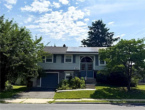 1820 Sherwood St Photo 1