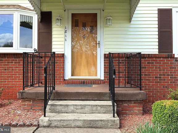 5th image of 1811 E Branch Rd