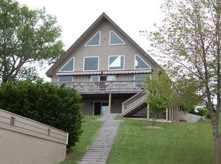 160 Waterside Cir #(H-12), Council Grove, KS 66846