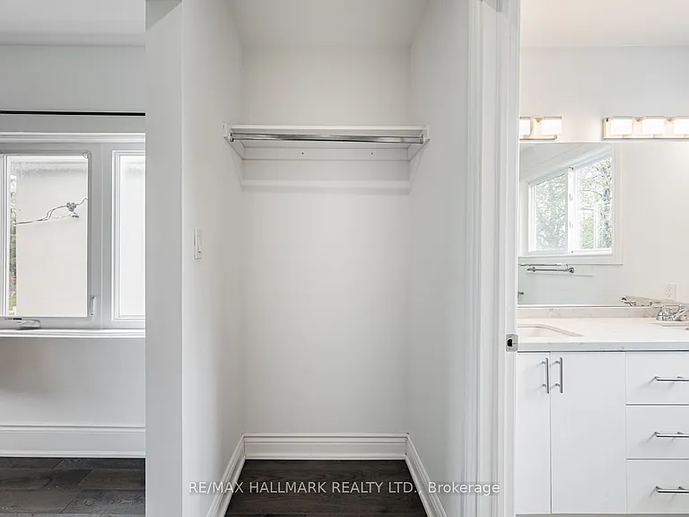 82 Ellington Dr #UPPER — Photo 21