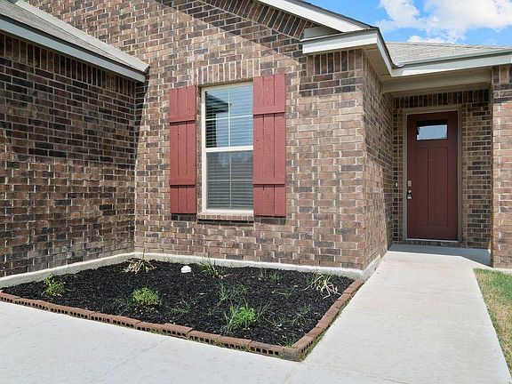 4th image of 14915 Sirius Cir