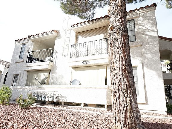 2nd image of 4729 Nara Vista Way Unit 102