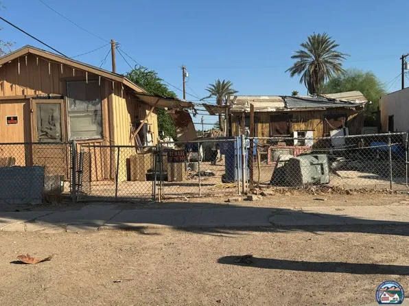 1105 G St, Brawley, CA 92227