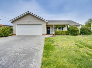 390 Poplar Ridge Rd, Piney Flats, TN 37686