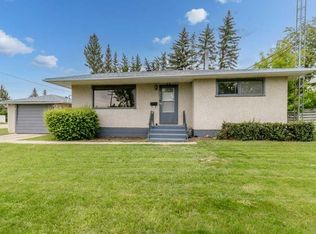 4638 S 50th Ave, Bentley, AB T0C 0J0