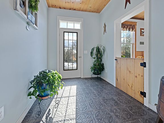 2nd image of 174 Kilton Road