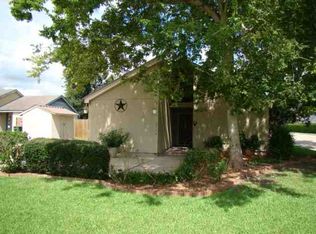 3710 Heatherwood Dr, Beaumont, TX 77706