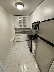 Rented by Manhattan Realty Group