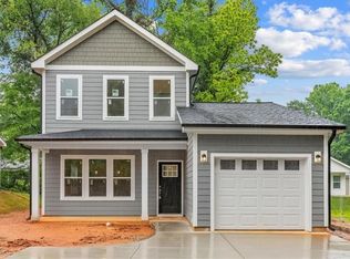 3905 Huckabee Dr, Greensboro, NC 27401