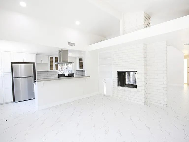14482 Grassmere Ln — Photo 9