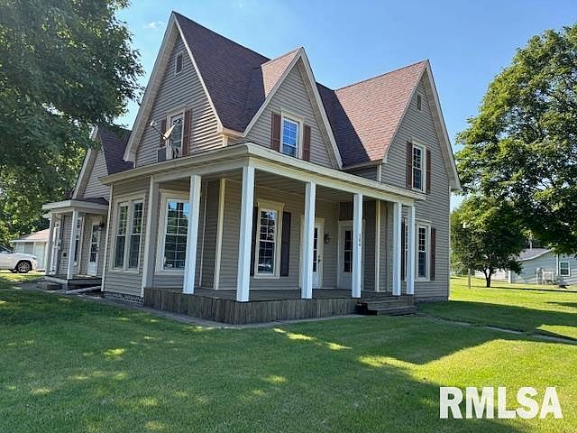 1st image of 384 S Main St