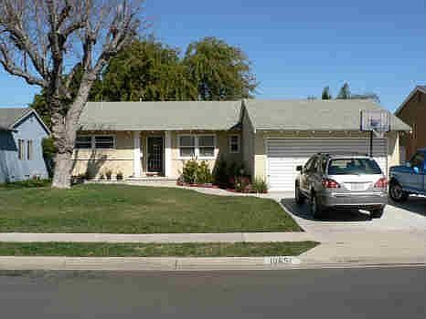 1st image of 10651 Artcraft Ave