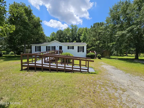 118 Creek Spring Drive, New Bern, NC 28560