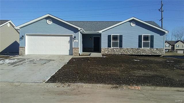1st image of 22 Del Ray Dr