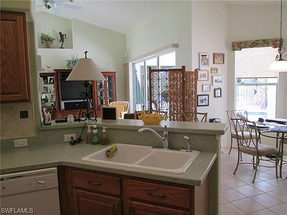 5th image of 2314 SW 53rd St