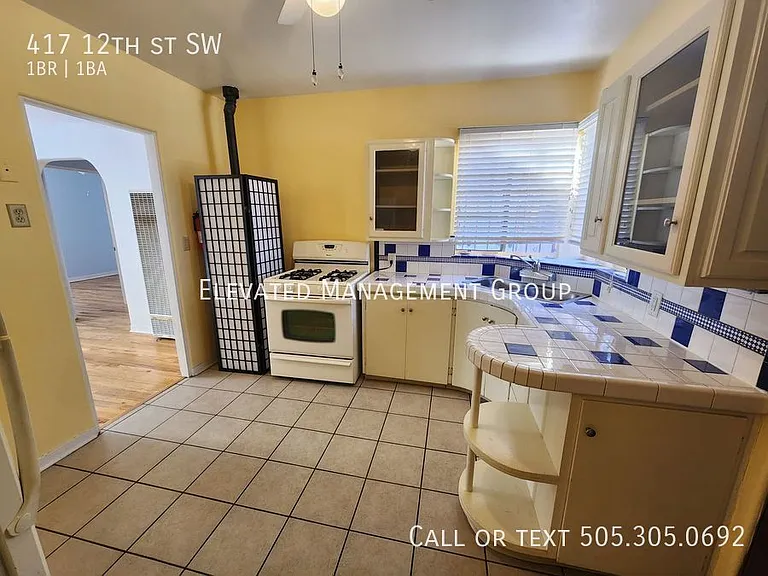 417 12th St SW — Photo 3