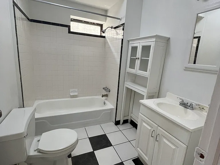 3307 Spring Garden St #3 — Photo 6