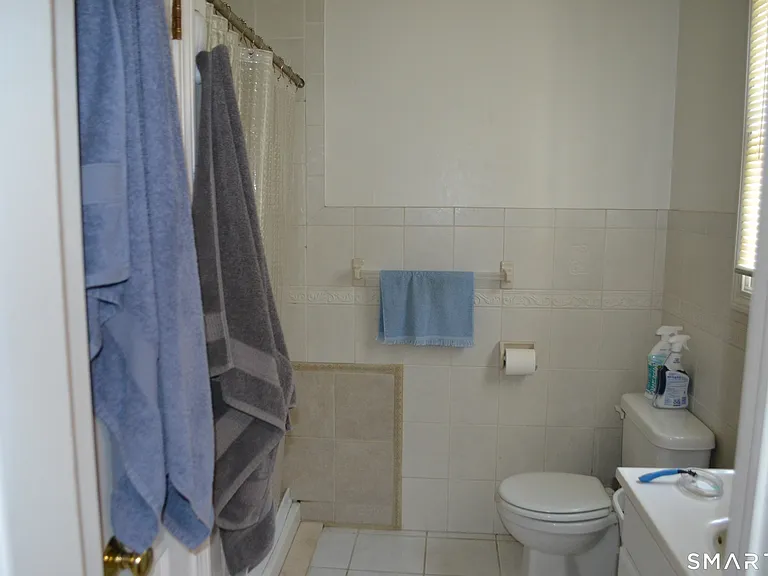 40 Emma Rd — Photo 26