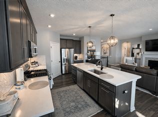 1290 Goldwell Dr, Sunbury, OH 43074