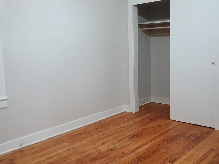 179 W Harrison St — Photo 8
