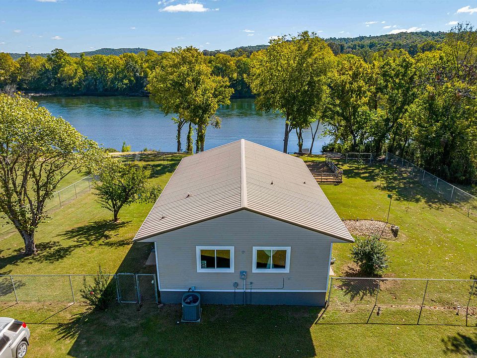 1st image of 230 River Meadow Ln