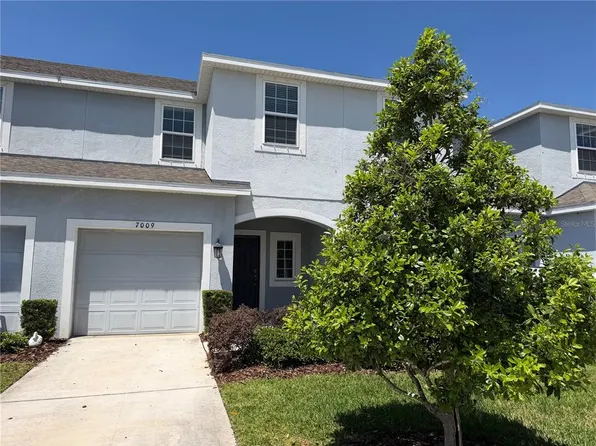 7009 Grand Elm Dr, Riverview, FL 33578
