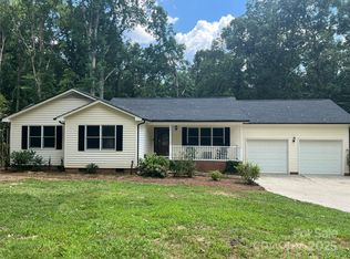 5322 Bridgeview Dr, Iron Station, NC 28080