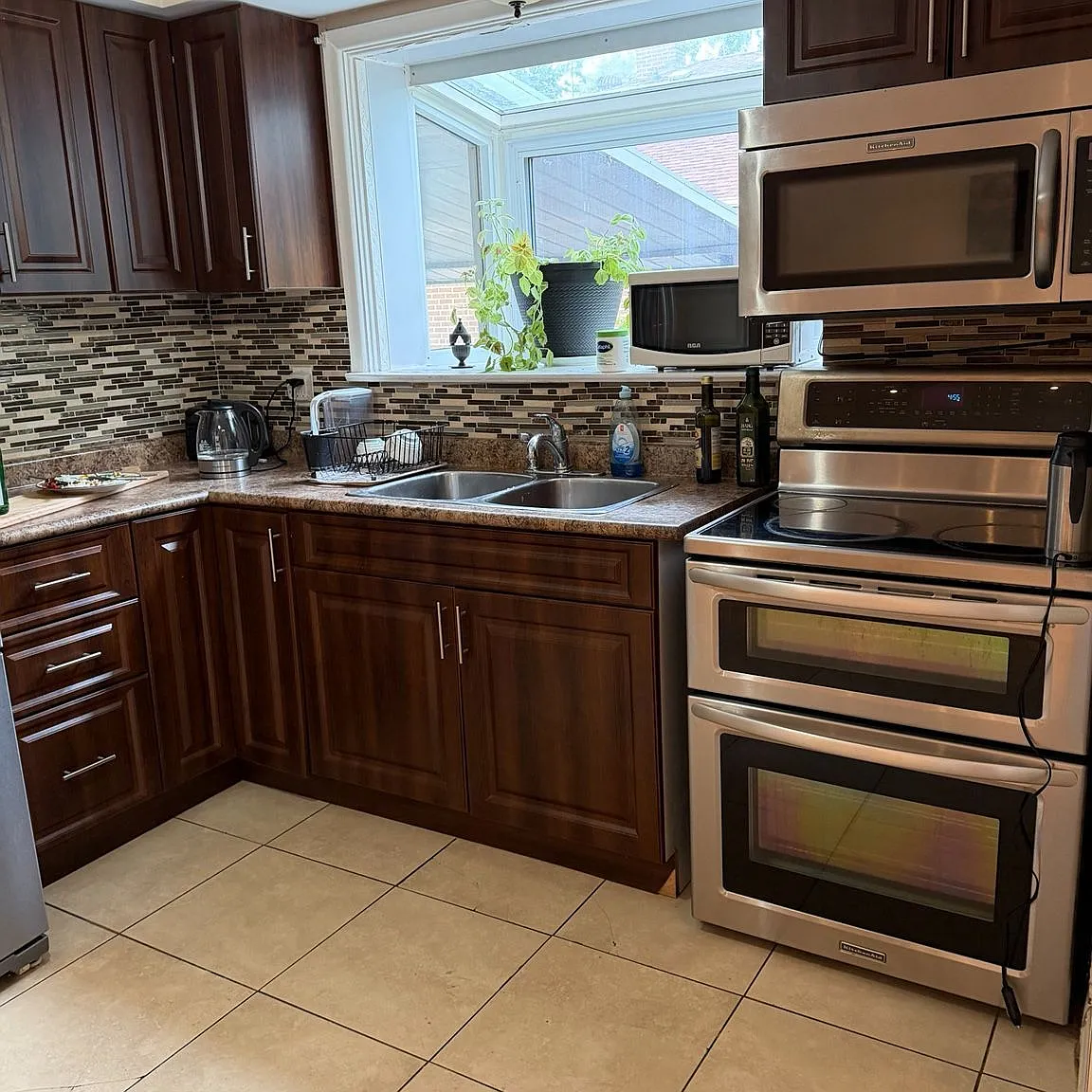 3 bed, $2,350 — Photo 3
