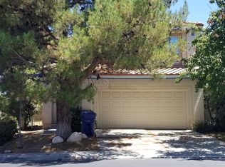 19335 San Leandro Dr, Santa Clarita, CA 91321