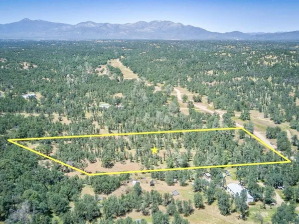2 Feathers Rd, Cottonwood, CA 96022