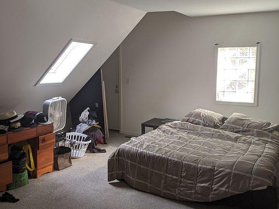 4th image of 2341 N Milwaukee Ave #S91x2gmk4