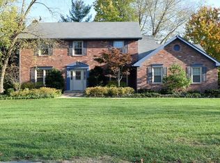 10517 Brecken Ridge Dr, Carmel, IN 46033