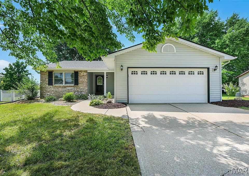 1st image of 1016 Andra Dr