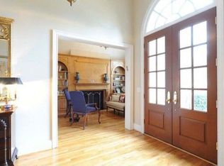 5785 Long Grove Dr, Sandy Springs, GA