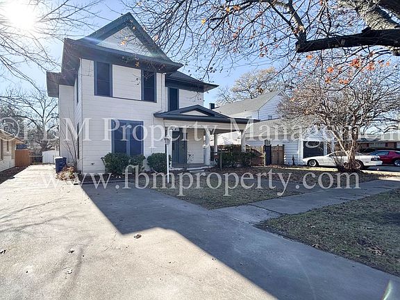 2nd image of 405 W Denton St