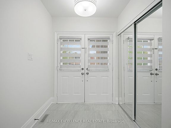4th image of 5 Whitehouse Cres
