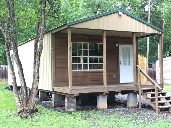 224 Carl St #4, Leesville, LA 71446