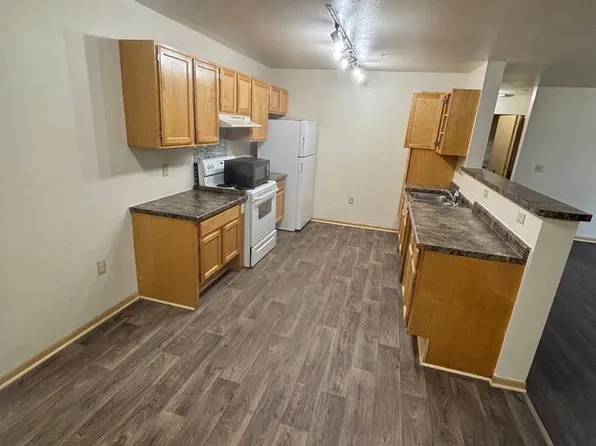 Fond du Lac Center, 2708 W Center St APT 305, Milwaukee, WI 53210