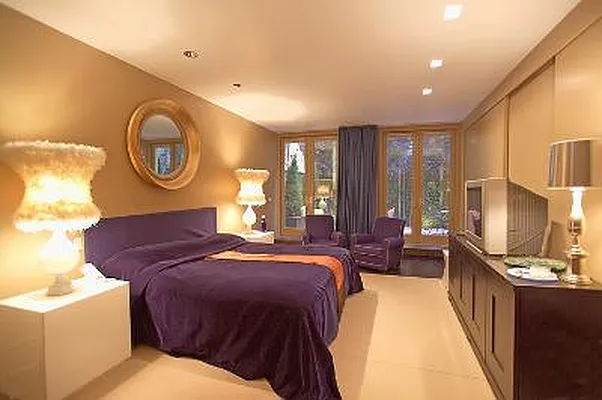 Rented by Corcoran | media 8