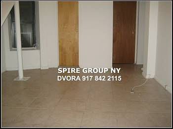 4th image of 230 W 79th St Frnt 2