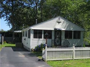 49 Batchelder Ln, Wells, ME 04090