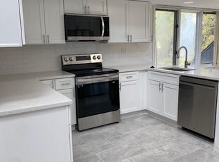 966 Chanticleer, Cherry Hill, NJ 08003